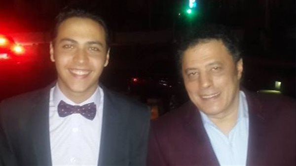 عمرو عبد الجليل وابنه