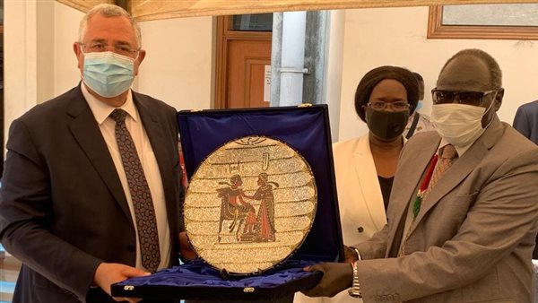 السيد القصير وزير