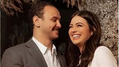 أحمد خالد صالح يقلد حمو بيكا مع هنادي مهنا (فيديو)