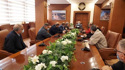 محافظ بورسعيد: عقوبات رادعة لمن يخالف الإجراءات الاحترازية