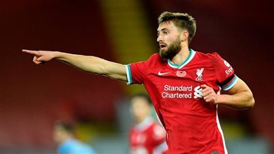 مدافع ليفربول: استمتعت بكل دقيقة أمام إبراهيموفيتش.. وسان سيرو ملعب رائع