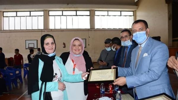 جانب من التكريم 