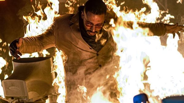 النيران تشتعل في