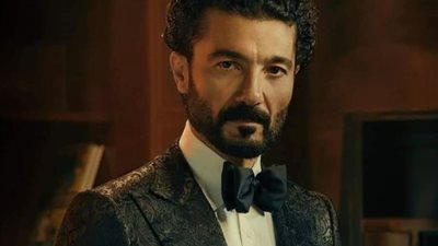 أول رد من خالد النبوي بعد إشادة المخرج عمرو عرفة بنجله