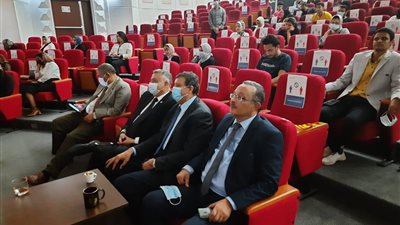 جامعة بنها تنظم حفلًا موسيقيًا افتراضيًا مع جامعة وسط الصين بالعبور (صور) 