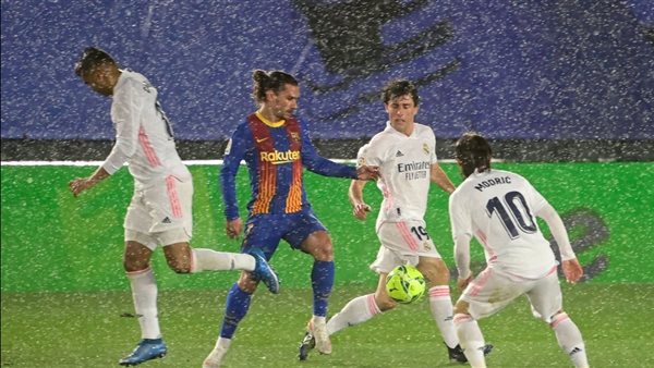 ريال مدريد وبرشلونة