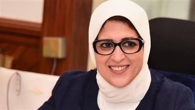 وزيرة الصحة تتفقد مستشفى الحميات بسوهاج