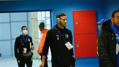 وصول بيراميدز لملعب الدفاع الجوي لمواجهة الرجاء المغربي (صور) 