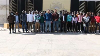 الطلاب الأفارقة بالجامعة اليابانية يزورون المتحف القومي للحضارة 