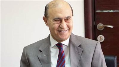 مهاب مميش: الرئيس السيسي بعث الحياة إلى منطقة شرق قناة السويس  