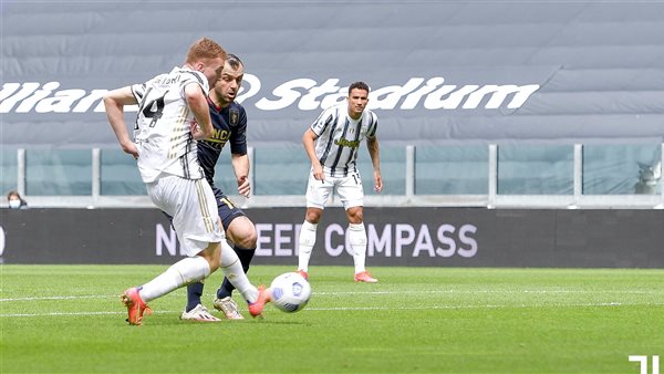 يوفنتوس وجنوى