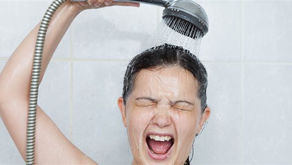  الاستحمام بالماء