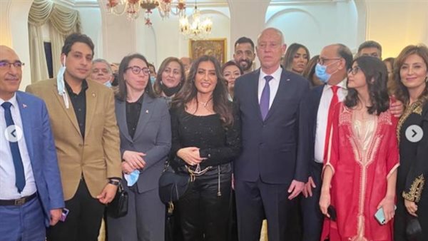 لطيفة والرئيس التونسي