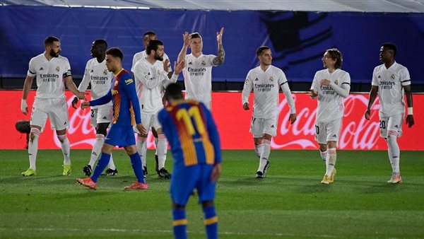 كلاسيكو برشلونة وريال