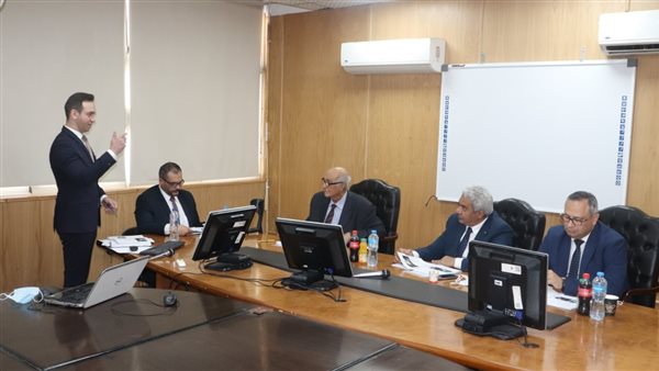 مناقشة رسالة ماجستير