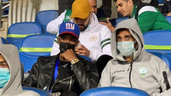 حميد أحداد في المدرجات