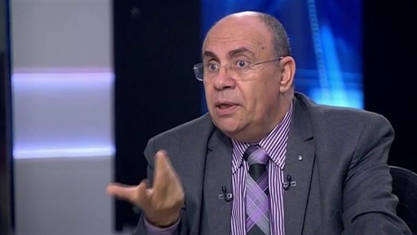 الدكتور مبروك عطية