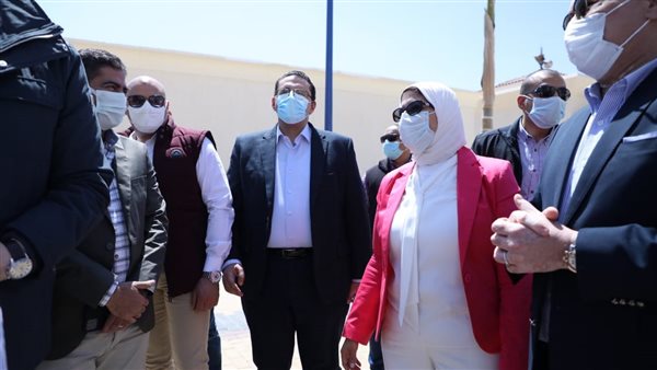 وزيرة الصحة هالة