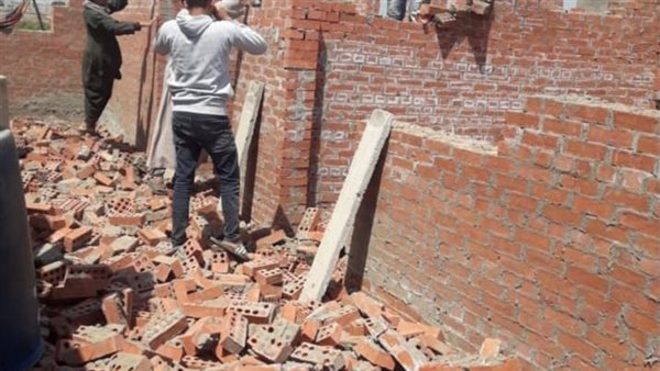 إزالة تعديات بالبحيرة