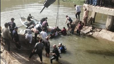 محافظ كفر الشيخ يعلق على واقعة انهيار كوبري قرية الهوكس 