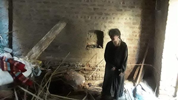 المنزل المنهار في