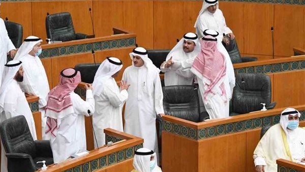 اشتباكات فى مجلس