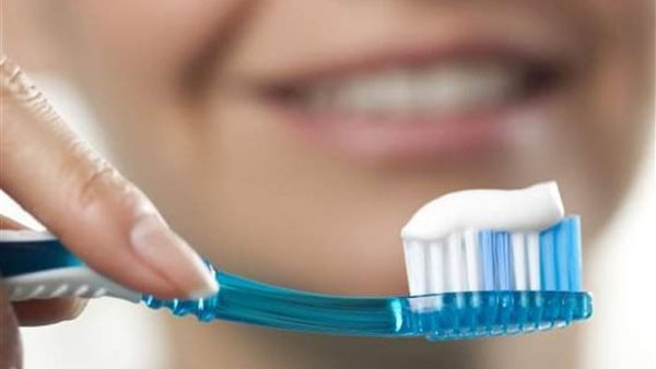 استخدام معجون الاسنان