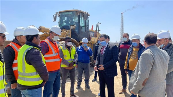 ميناء دمياط