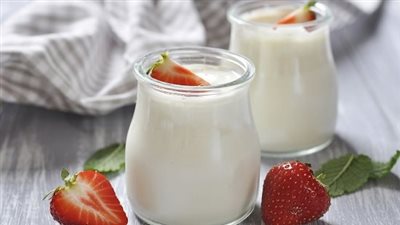 طريقة عمل الزبادي في البيت بدون ماكينة