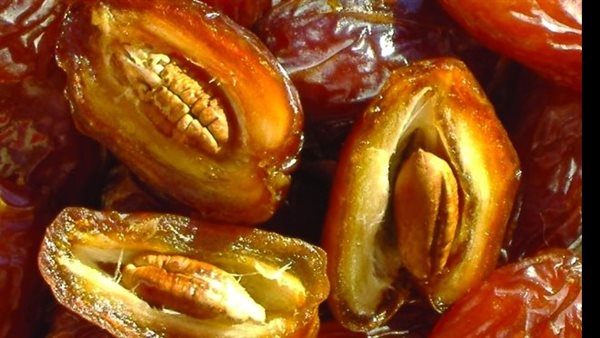فوائد نواة التمر‎