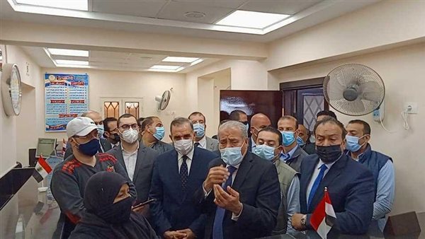 وزير التموين ومحافظ