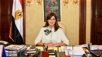 نبيلة مكرم: رئيس الوزراء قرر تشكيل لجنة لسرعة الانتهاء من قانون 