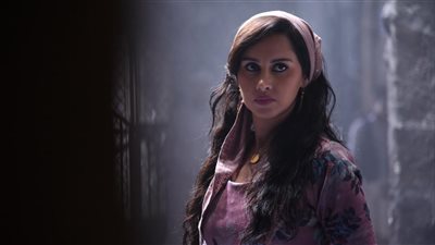 ياسمين رئيس تنشر كواليس 