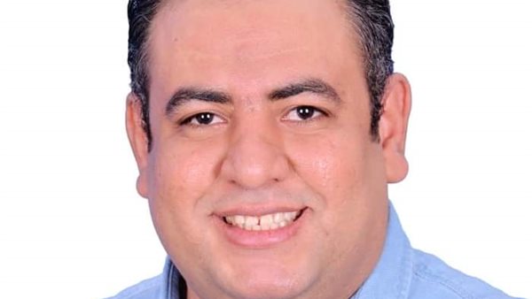 الدكتور السيد عثمان