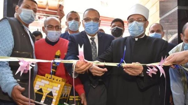 وزير الأوقاف يفتتح