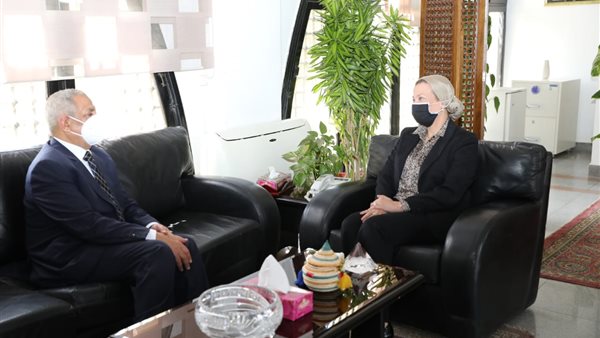 الدكتورة ياسمين فؤاد