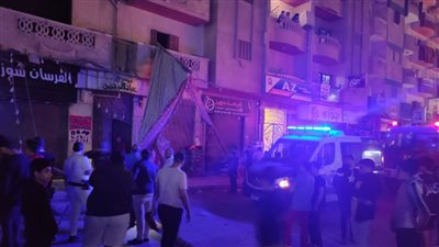 حريق هائل بأحد الأبراج السكنية بالفيوم.. والجيران يروون التفاصيل: الشارع كله كان بيصوت