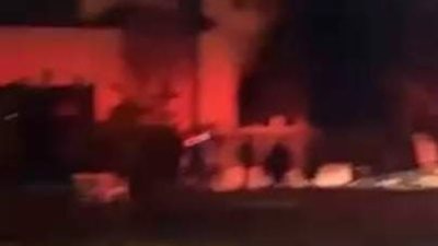 نيابة الإسكندرية تعاين حريق نادي سبورتنج الرياضي