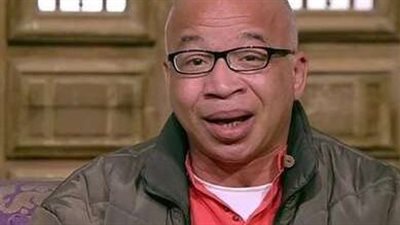 أحمد السعدني يتمنى الشفاء العاجل لشريف الدسوقي بعد بتر ساقه