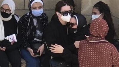 هنادي مهنا تُعلن موعد ومكان عزاء والدة زوجها