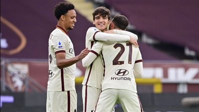 روما يسقط بثلاثية أمام تورينو بالدوري الإيطالي