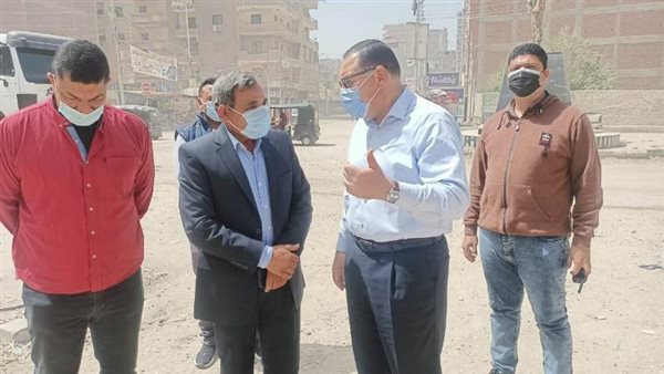 محافظ الشرقية خلال