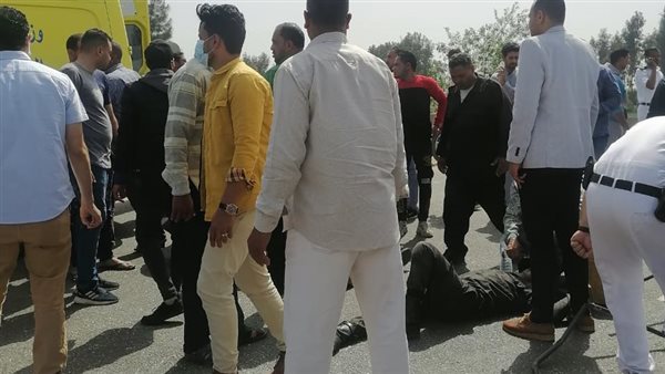 حادث تصادم سيارتين