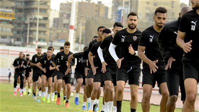تدريبات استشفائية للأساسيين في مران الزمالك