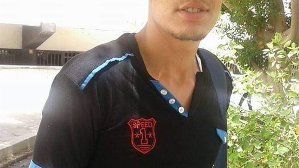 وفاة شاب أثناء صلاة