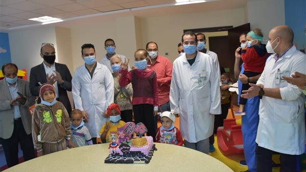 احتفال المستشفى بفوز