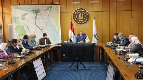 وزير القوى العاملة