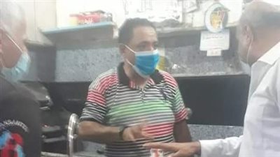 حملة ليلية بالفيوم على المطاعم والمحال التجارية قبل شراء السحور للتأكد من الإجراءات الاحترازية (صور)