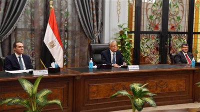  جبالي يعقد اجتماعًا بالفيديو كونفرانس مع رئيس اللجنة الدائمة لنواب الشعب الصيني