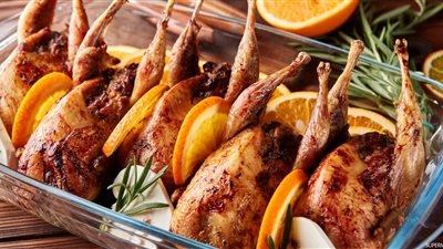 إفطار رمضاني.. طريقة عمل طاجن الحمام بالفريك